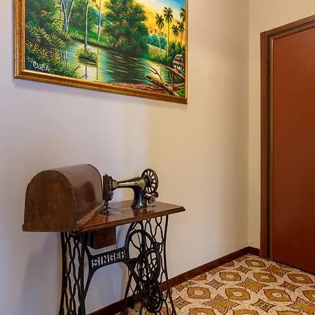 Apartment Maddy House Padenghe sul Garda
