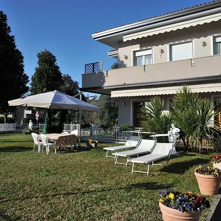 Maddy House Padenghe sul Garda