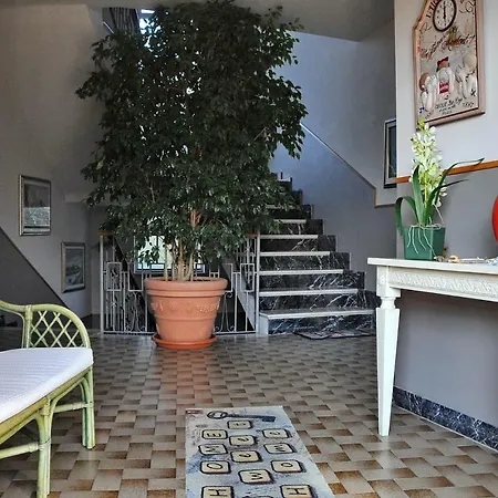 Maddy House Padenghe sul Garda