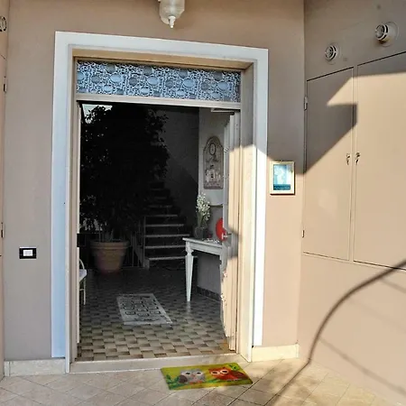 Apartment Maddy House Padenghe sul Garda