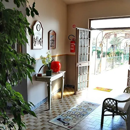 Apartment Maddy House Padenghe sul Garda